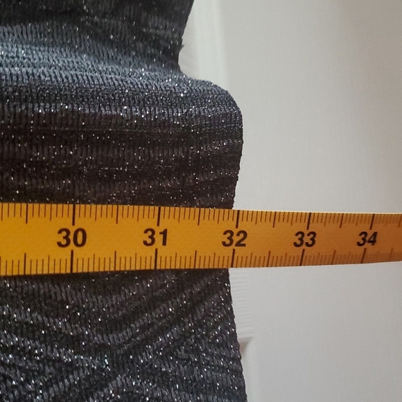 4/$30 Trixxi Black 3/4 Sleeve gray sparkle dress size medium.    ** - Picture 10 of 14